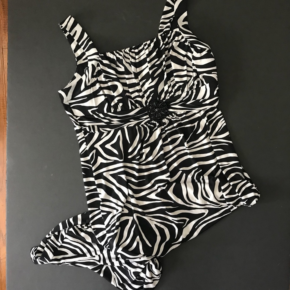 Enfocus Petite zebra print maxi dress